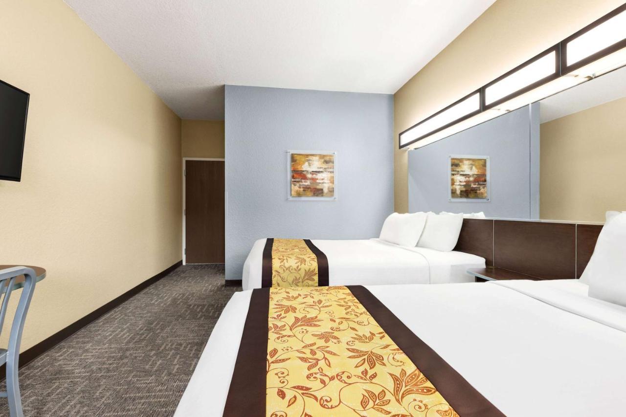 Microtel Inn & Suites By Wyndham Woodstock/Atlanta North Extérieur photo