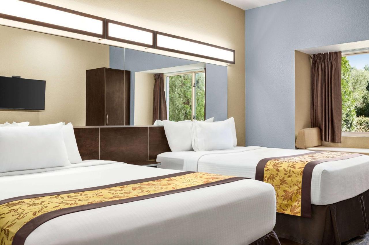 Microtel Inn & Suites By Wyndham Woodstock/Atlanta North Extérieur photo